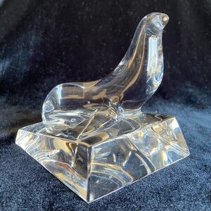 BACCARAT France CRYSTAL SEAL Sea Lion SITTING ON ICEBERG FIGURINE Marked